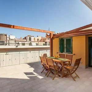 https://casa-rosaria-taormina.sicilyhotelsitaly.net