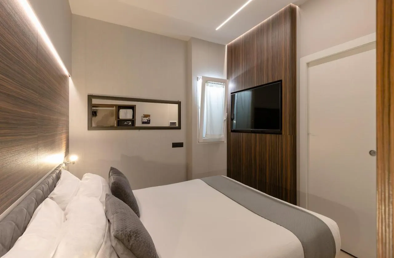 Aiello Hotels - Duomo Милан Италия
